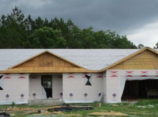 105 Grace Cir, Waycross, GA 31503