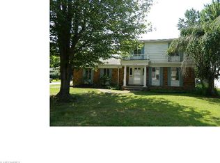 36930 Clearway Dr, Eastlake, OH