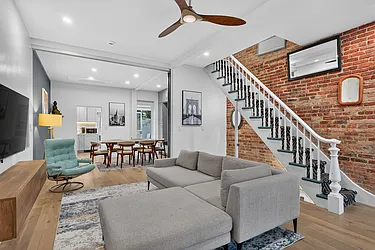 1076 Lafayette Avenue, #1