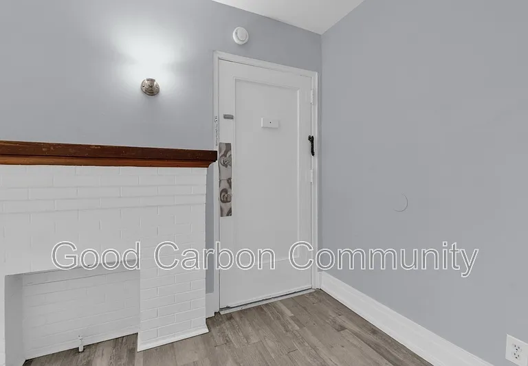 12 E Depew Ave #5 — Photo 2