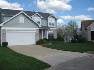 4528 Forder Oaks Dr, Saint Louis, MO 63129