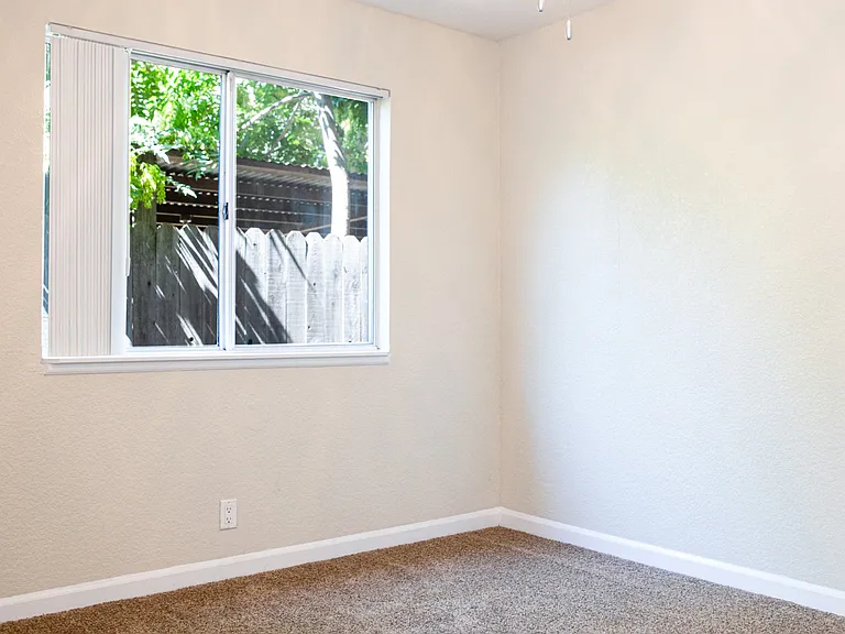 Creekview Homes — Photo 5