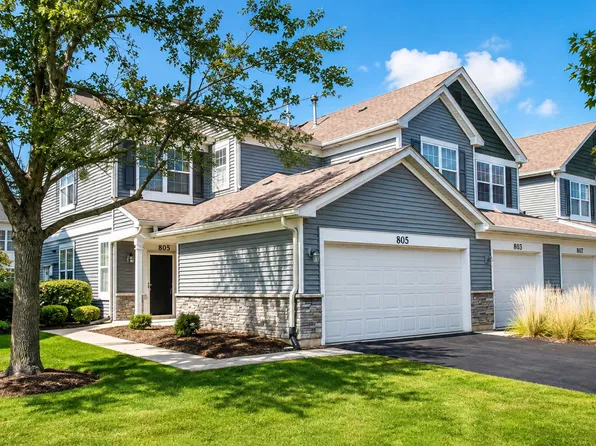 805 Genesee Dr, Naperville, IL 60563