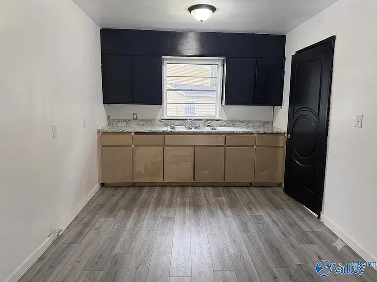 4944 Court G — Photo 4