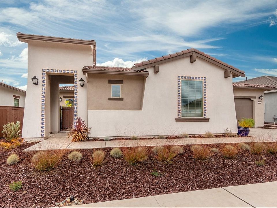 1st image of 7036 De La Vina Dr