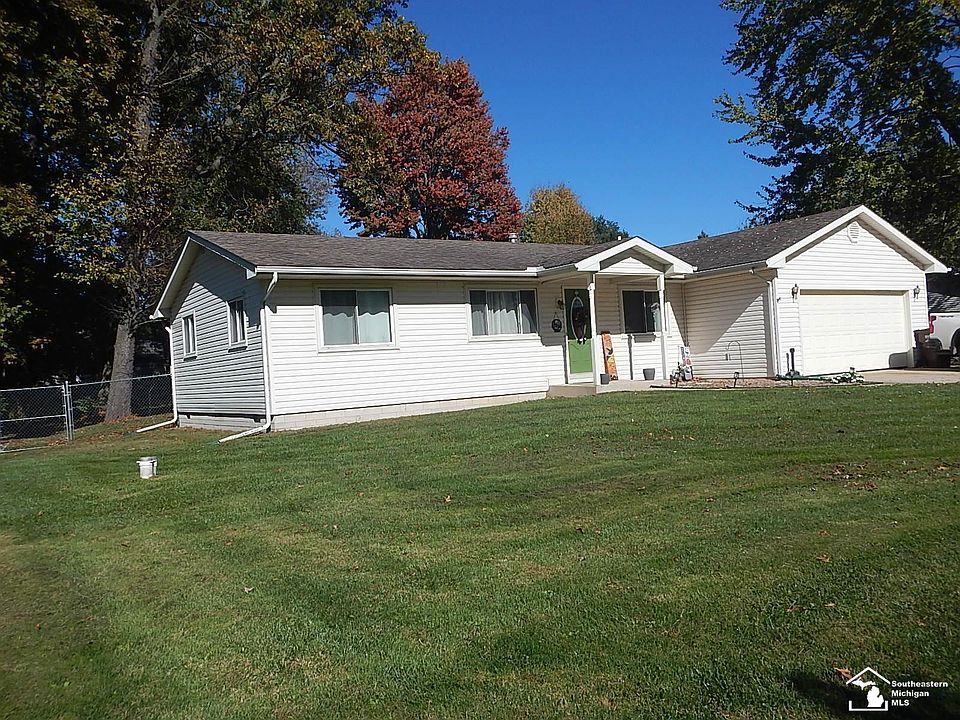 1st image of 4396 Steck Dr