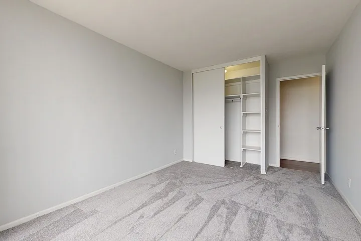 Lake Meadows Apartments — Photo 88