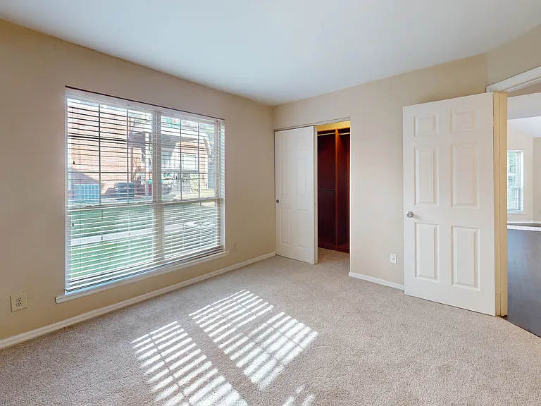 Dominion Lake Ridge — Photo 80