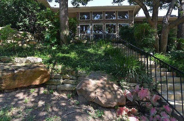 1st image of 2223 Shadydale Dr