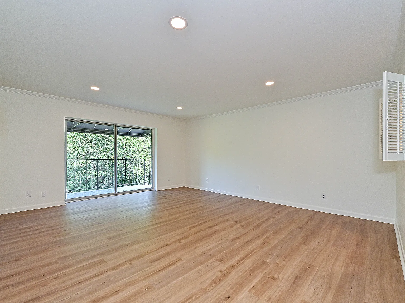 1 bed, 805 sqft, $1,625 — Photo 4