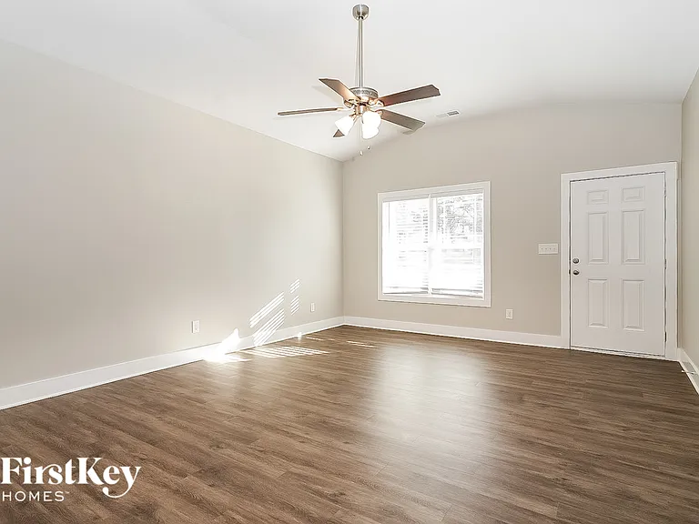 4727 Holders Rd — Photo 4