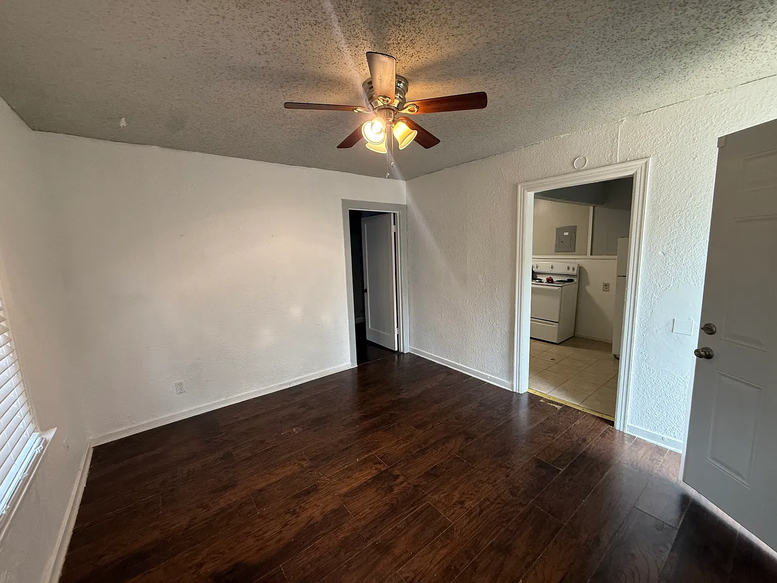 1 bed, 480 sqft, $700 — Photo 4