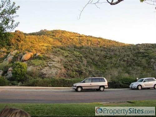 2nd image of 215 Channel Islands Dr