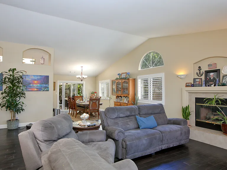 245 Hazel Ln — Photo 18