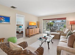 1435 Blue Point AVE #1435, NAPLES, FL 34102