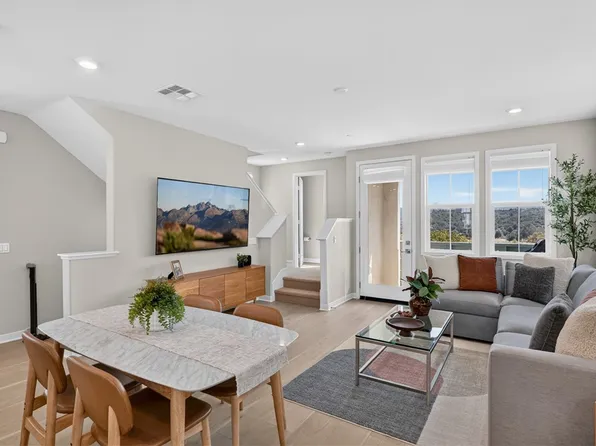 32 Welltree Way, Ladera Ranch, CA 92694