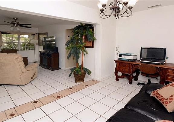 5th image of 2034 Allendale Ave