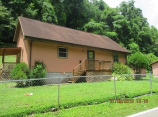 3679 Stone Coal Rd, Pikeville, KY 41501
