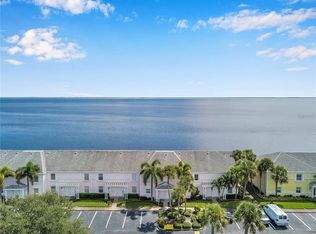 5172 Coquina Key Dr SE, Saint Petersburg, FL 33705