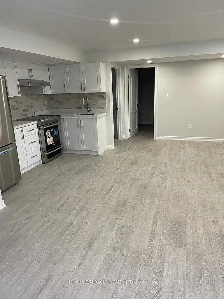 2 bed, $1,850 — Photo 3
