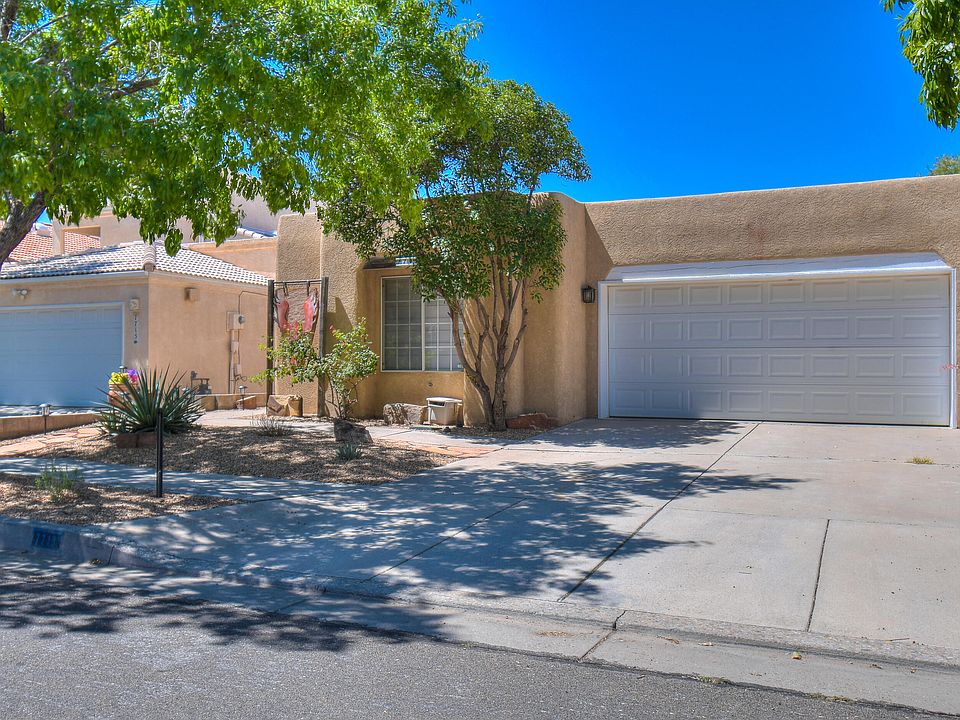 1st image of 7719 Storrie Pl NE