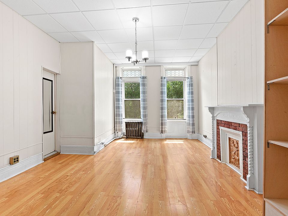 1st image of 238 W 136th St #2R