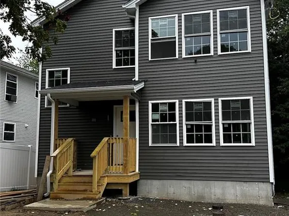 768 Manton Ave, Providence, RI 02909