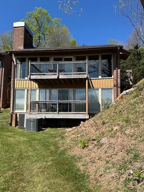 1st image of 28 Doe Highlands Dr