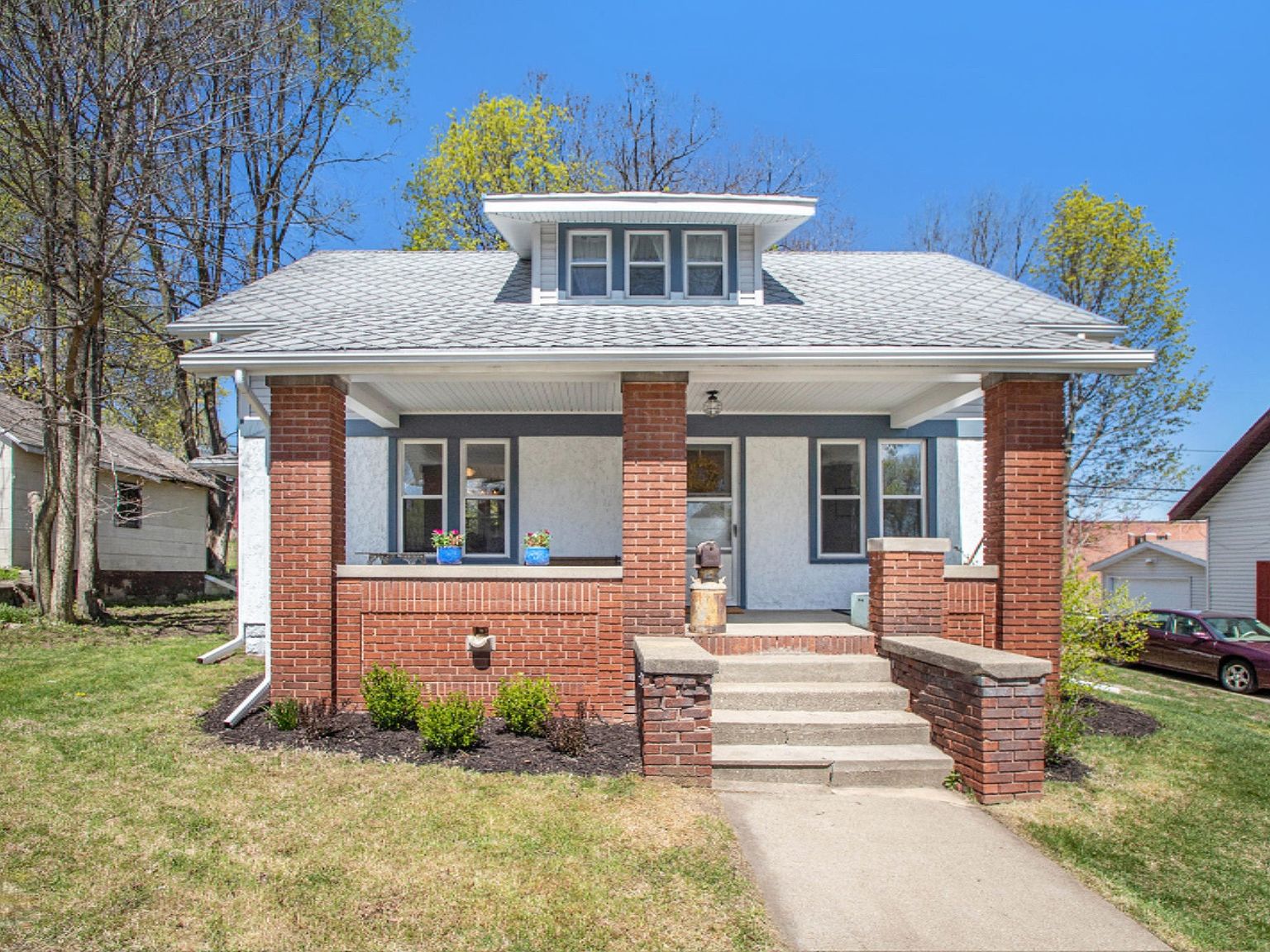 114 Charles Ct, Buchanan, MI 49107 | Zillow