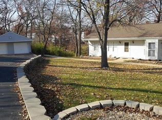 1586 Laverne Dr, Arnold, MO 63010