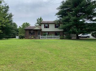 5125 Old 60 Ln, Vine Grove, KY 40175