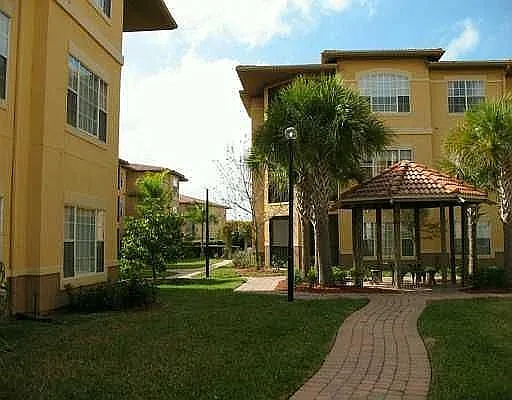 bayside exterior_01102020