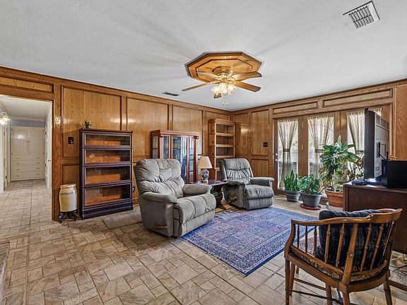 5th image of 3605 Del Norte Blvd