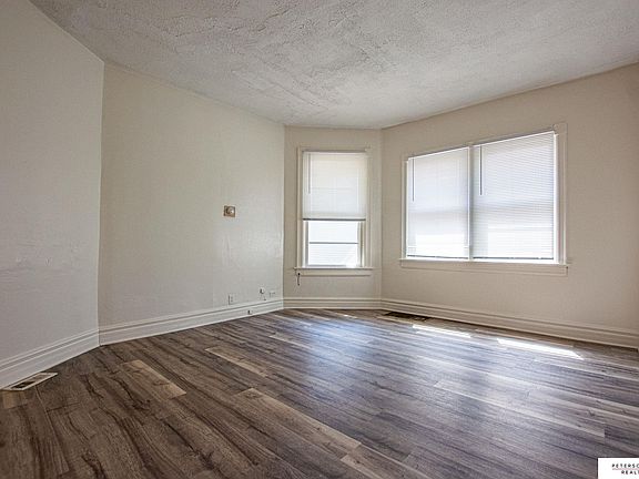 3rd image of 1113 S 30th Ave #1