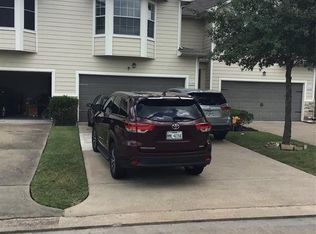 11334 Champions Green Dr, Houston, TX 77066
