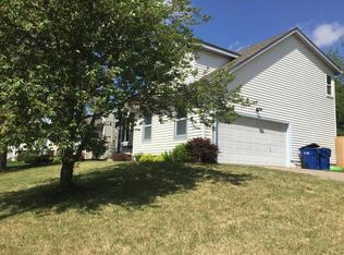 721 NW Rosaceae Dr, Blue Springs, MO 64015