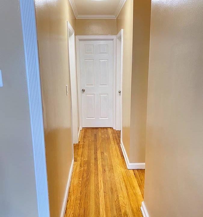 1st image of 10444 127th St #1