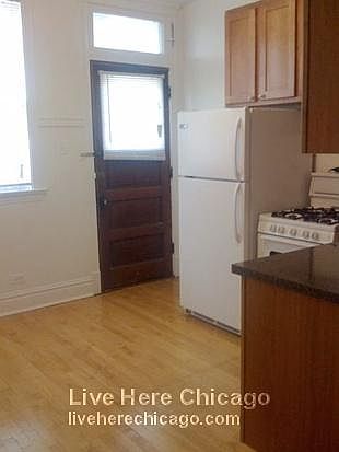 5th image of 2119 W Ainslie St #2