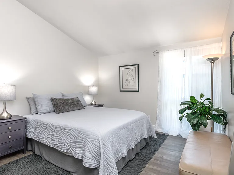 902 Camino Real #203 — Photo 6
