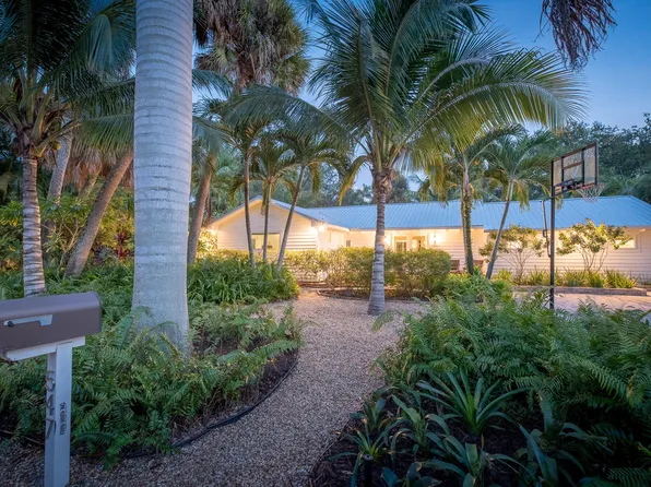 547 SW Riverview Street, Stuart, FL 34994