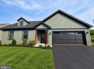 1003 Allwein Dr, Lebanon, PA 17042