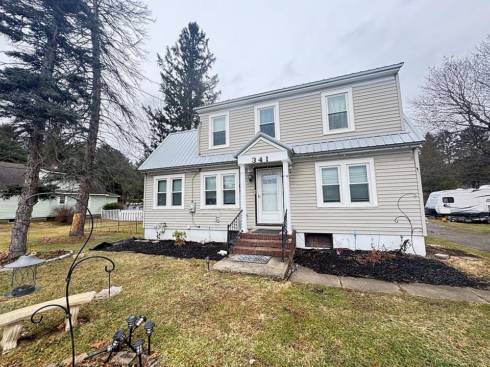 1st image of 341 E Franklin St