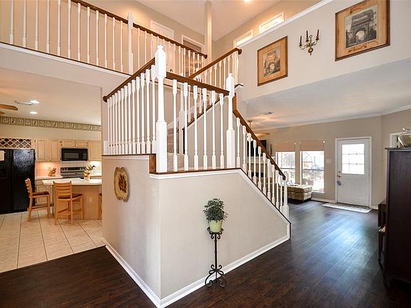 5th image of 16510 Elmwood Point Ln