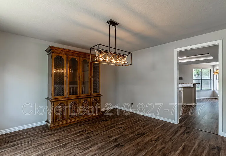 2907 Burnt Oak St — Photo 11