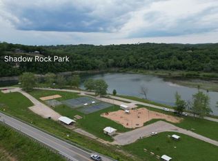 164 Forsyth Taneyville Rd #1, Forsyth, MO 65653