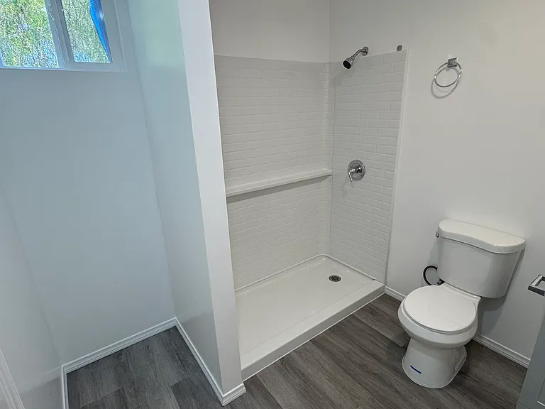615 Jefferson Ave #A — Photo 25