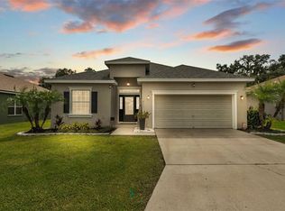 4565 Fairway Oaks Dr, Mulberry, FL 33860
