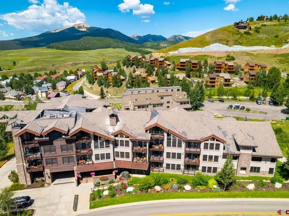 9 Hunter Hill Road #302, Mt. Crested Butte, CO 81225