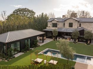 428 N Carmelina Ave, Los Angeles, CA 90049