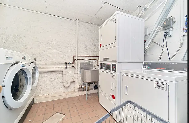 Rented by Living New York | media 13